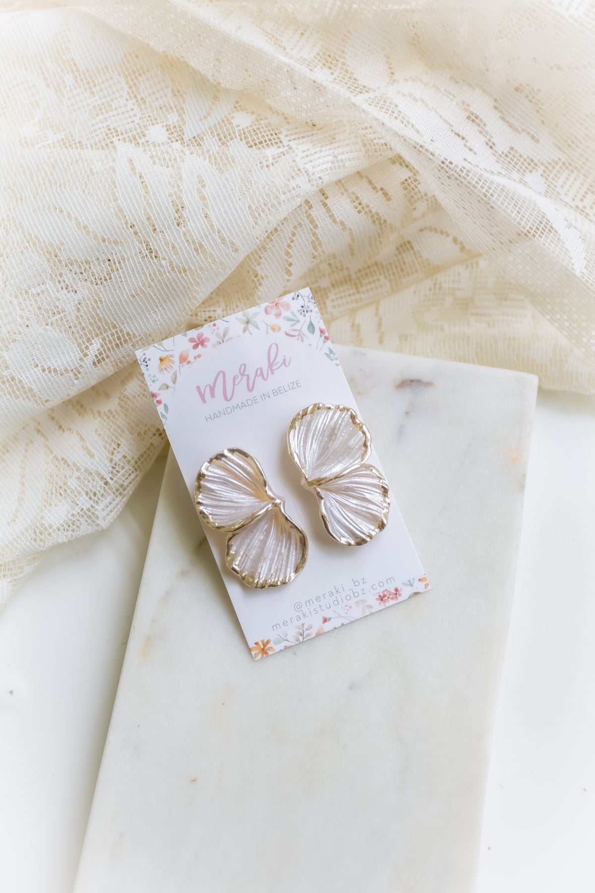 Silver blooms