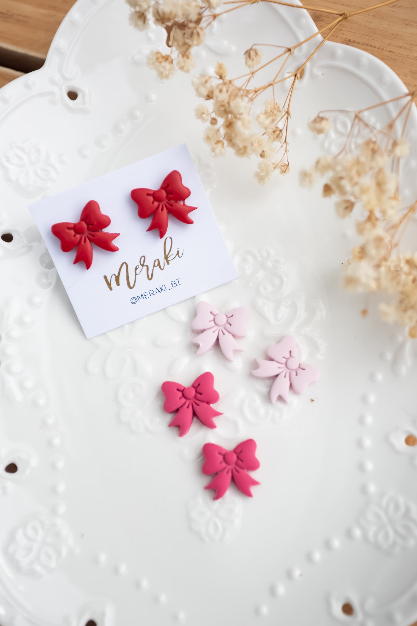 Bow Stud