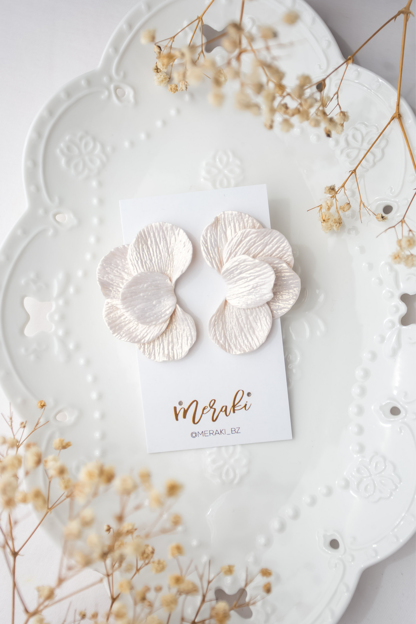 Camila (pearl white)