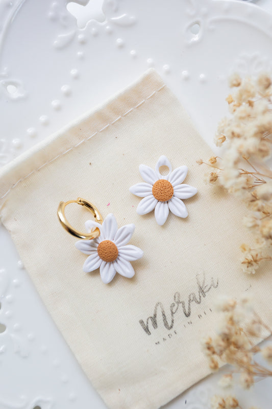Daisy Charm