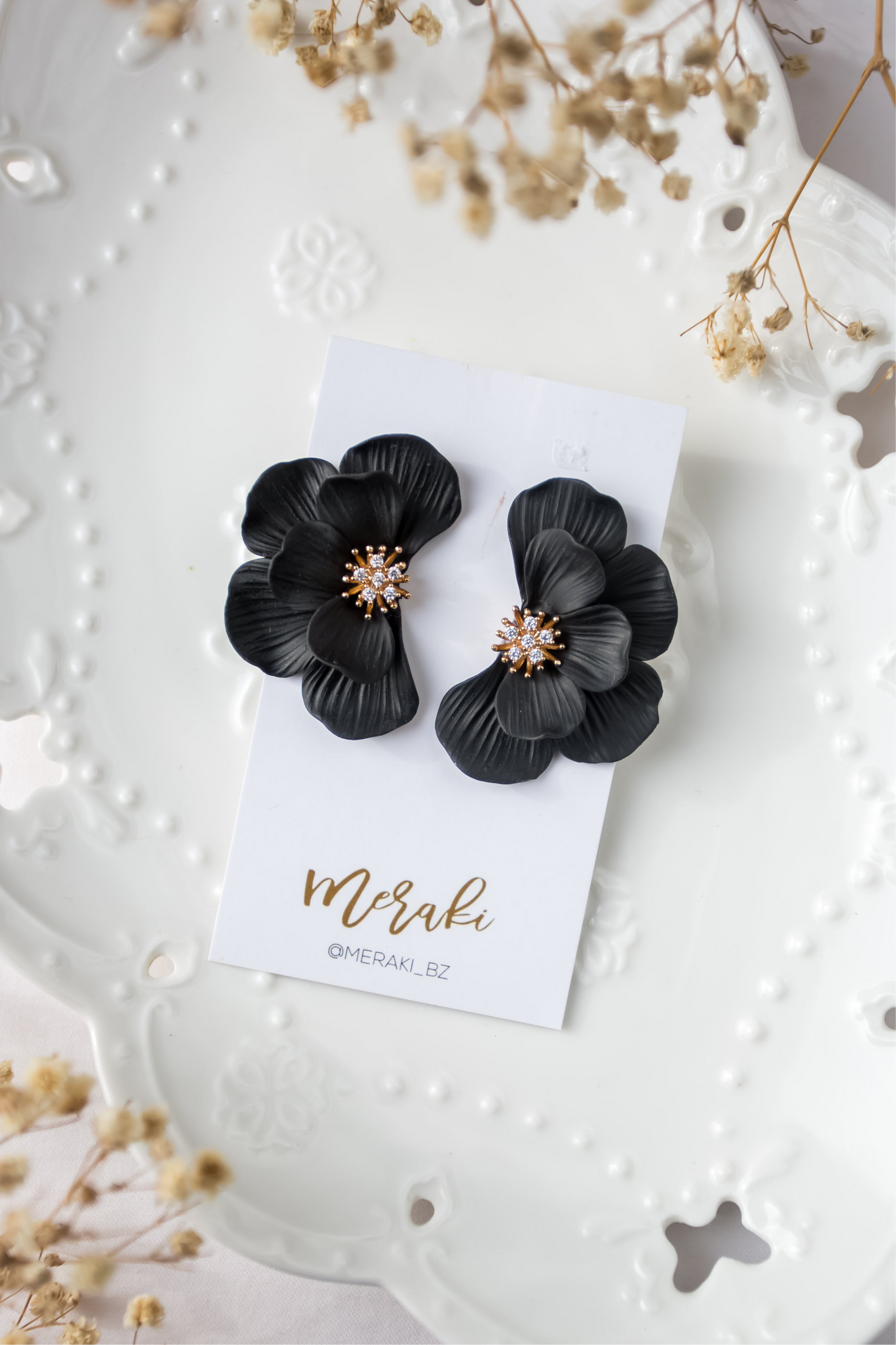 Half Flora (cubic zirconia)