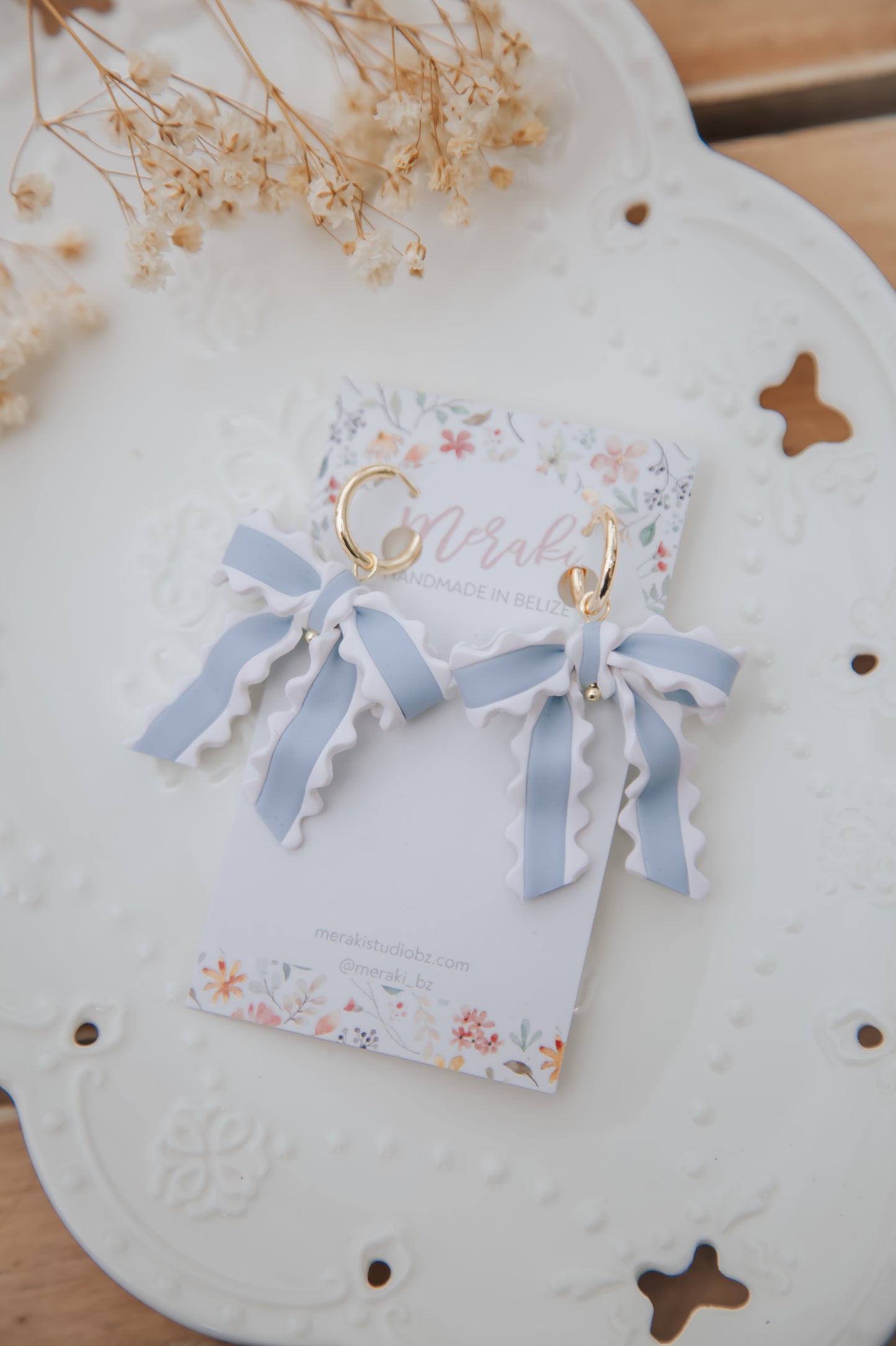 Vintage Blue Bows