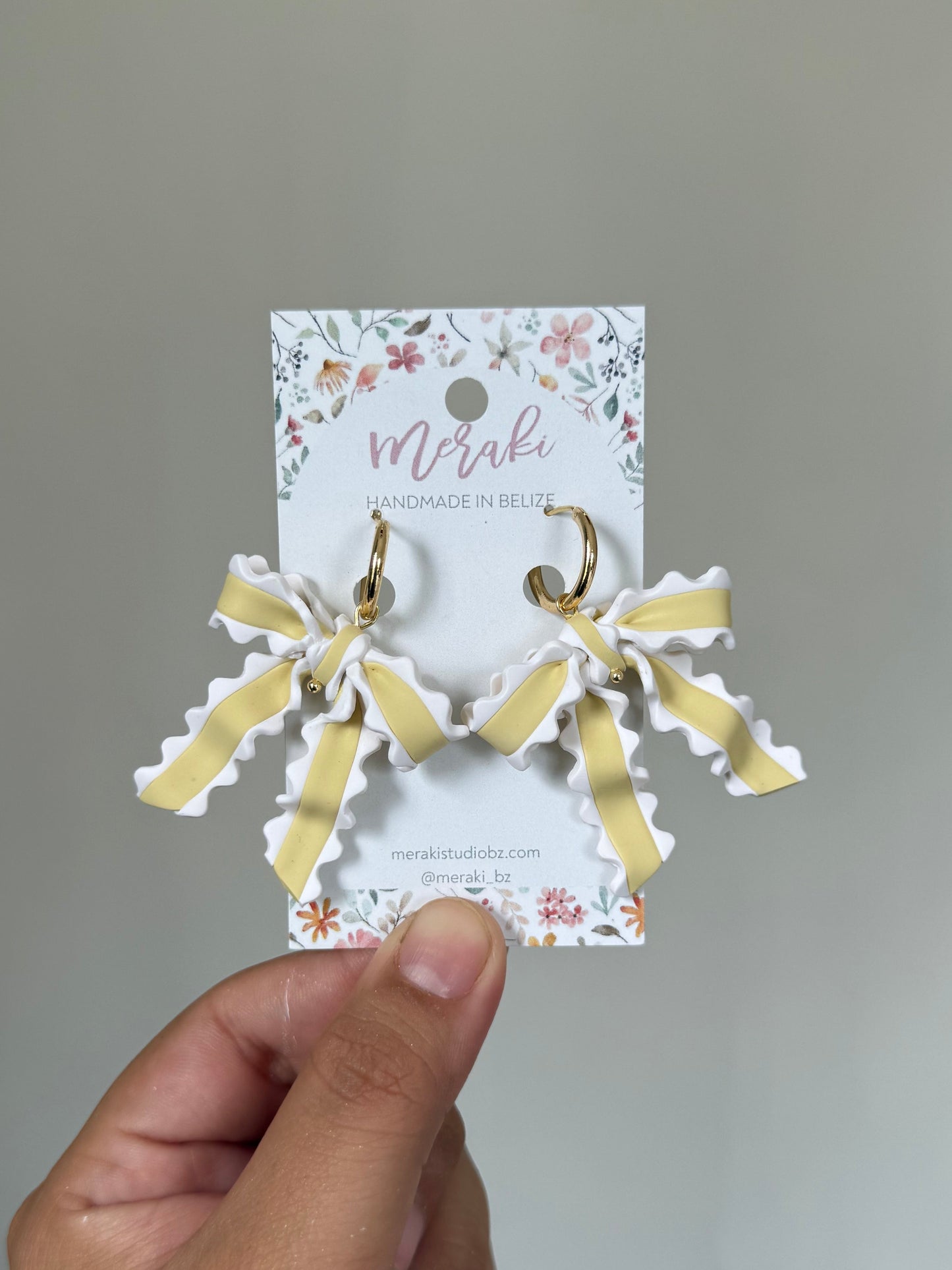 Yellow Vintage Bow