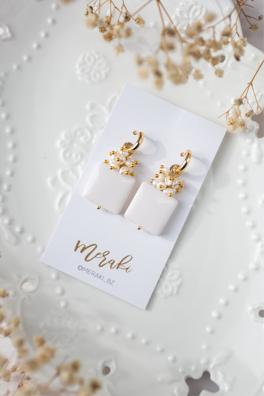 Pearl Cluster (hoop)